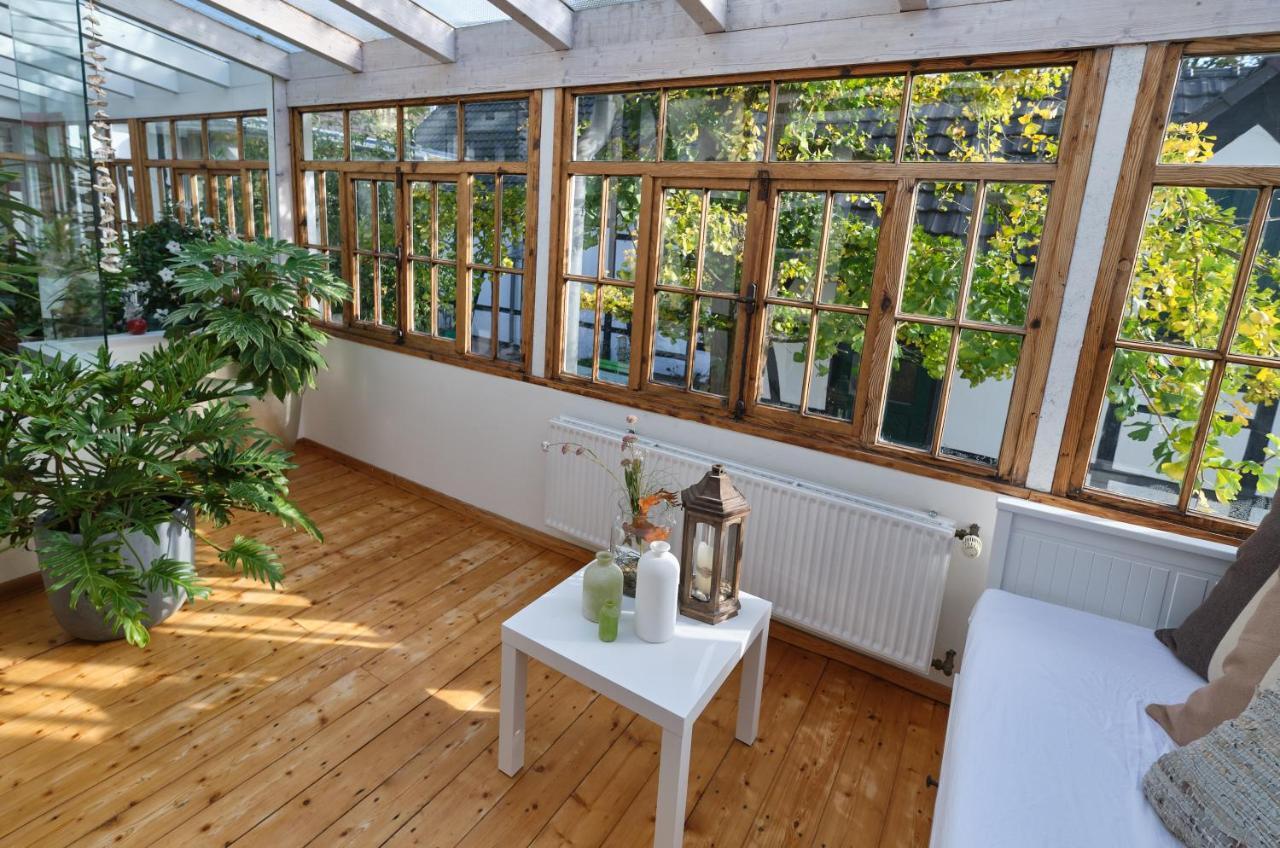 Ferienwohnung Im Fachwerkhof 'Haus In Bewegung' Seelscheid Buitenkant foto